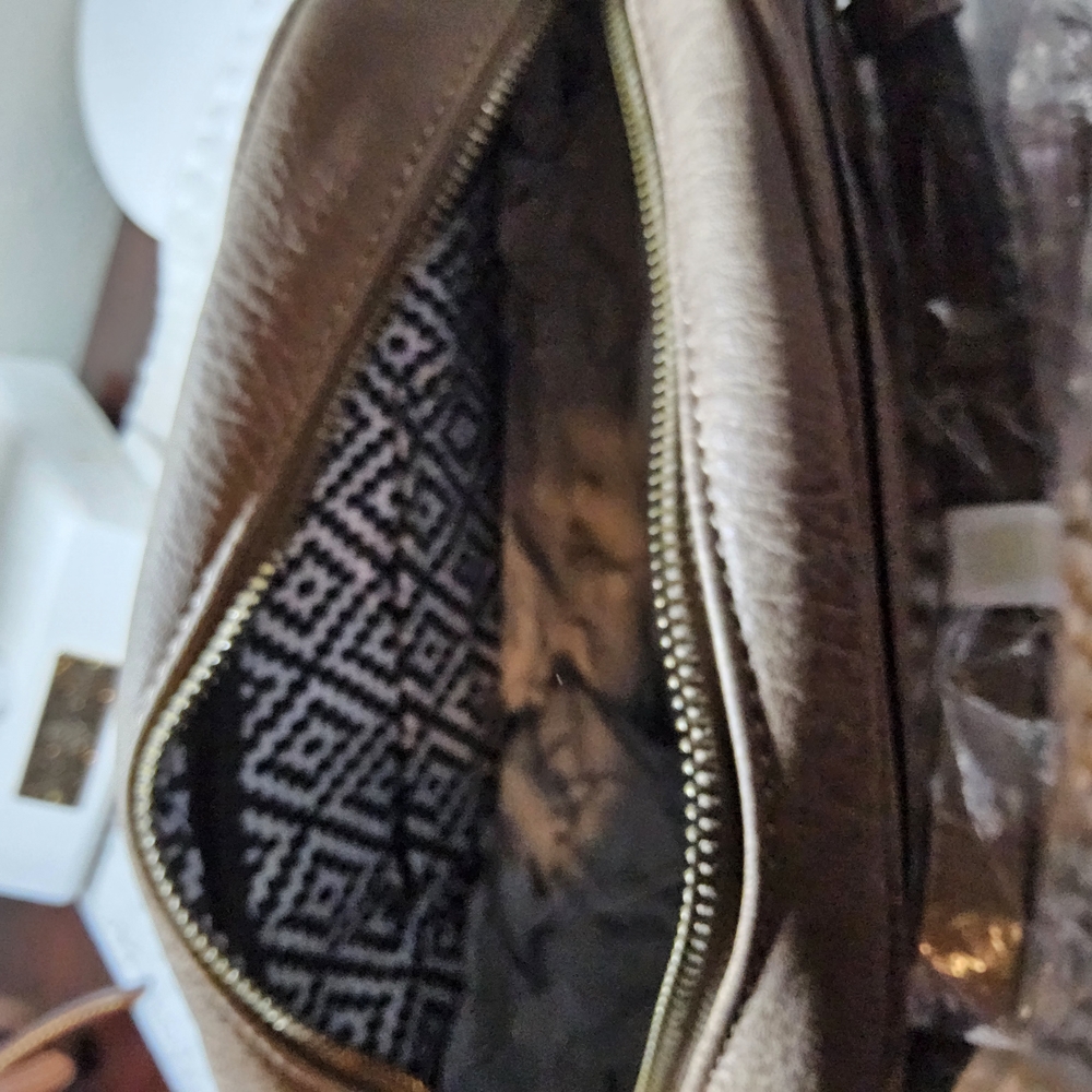 Ampere's Creations Vegan Leather Shitake Brown Crossbody Purse - Picture 3 of 14